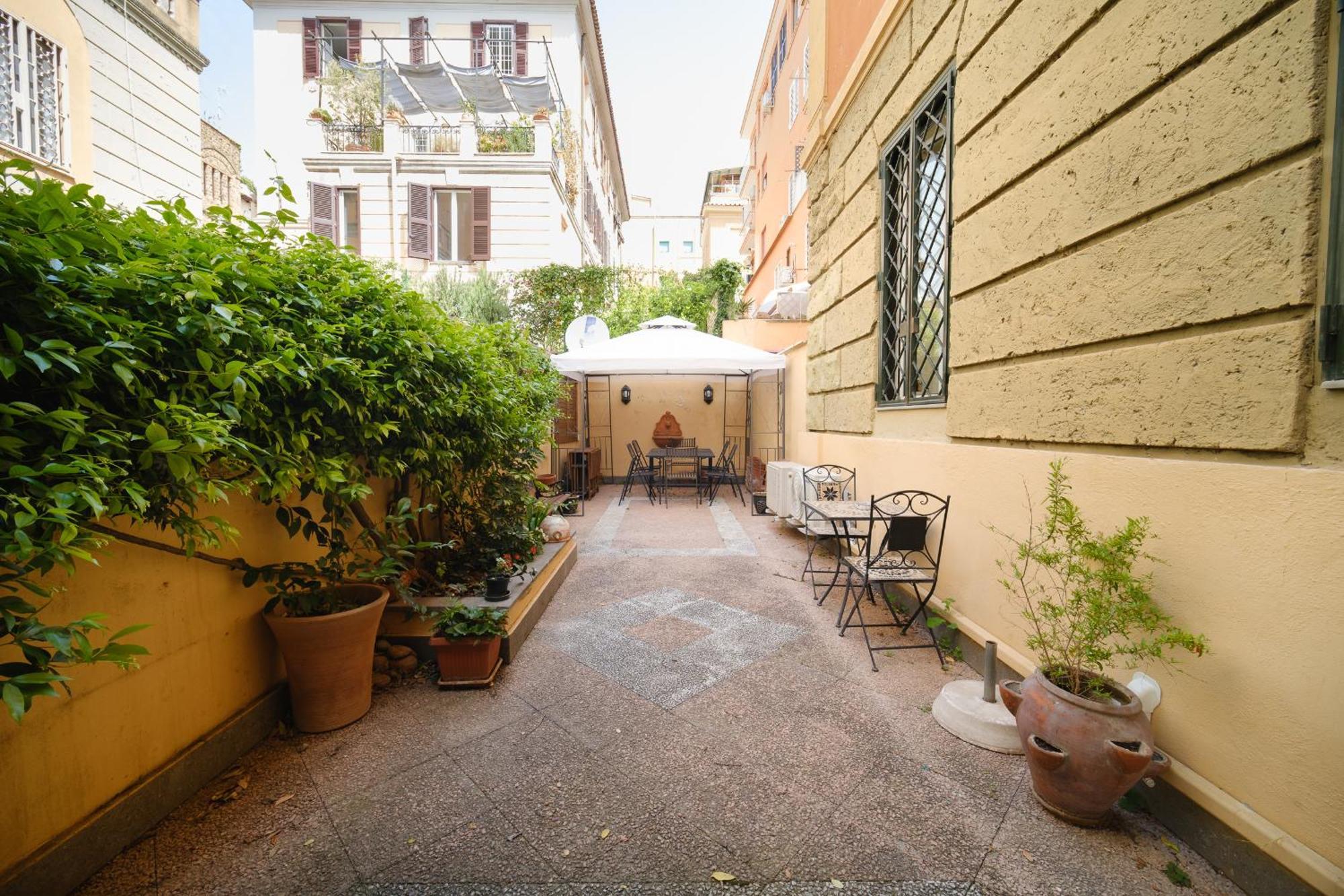 La Casa Del Capitano Apartment Rom